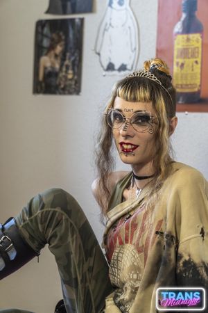 Skinny Trans Vikki Vexxx Gets Ravaged by Peter Hook - Photo 42