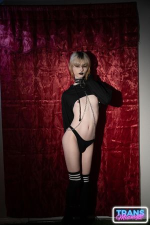 Fresh Model Spite Hungry For Big Dick - Photo 51