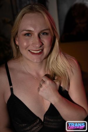 Sexy Trans Blaire Banks Dominates Buck's Ass - Photo 257