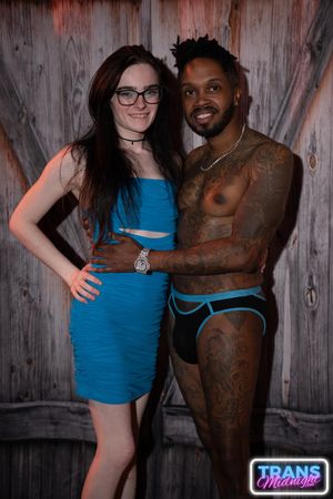 Petite Grace Iris Takes BBC Anal Creampie - Photo 99