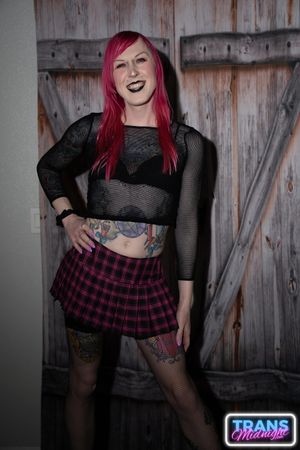Alt Babe Luci Belle Spread Open By BBC - Photo 105