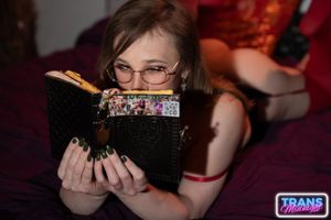 Lingerie Trans Kammy Sutra Takes BBC And Facial - Photo 197