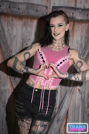 Viviana Rose, the transgender star, takes a big cock deep in her throat and ass - Photo 20