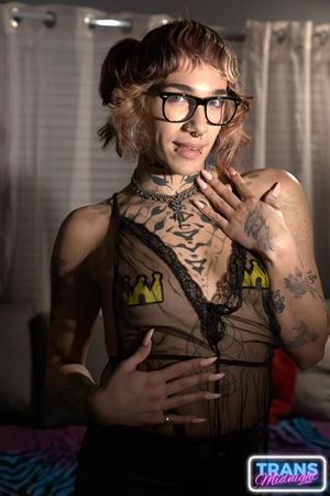 Shade Night's Late-Night Anal Adventure - Photo 6