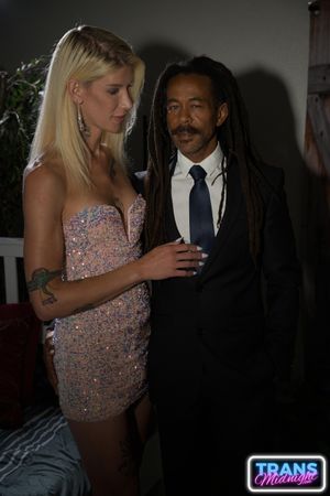 Bareback Anal with Princess Gray Perrier and Her Black Lover - Photo 74