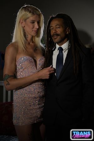 Bareback Anal with Princess Gray Perrier and Her Black Lover - Photo 75
